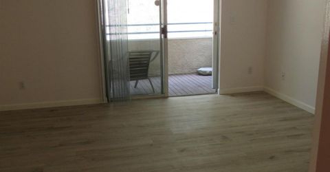 535 Pierce St #5414, Unit 5414, Albany, CA 94706 Photo