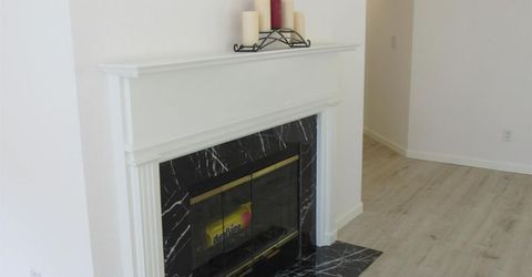 535 Pierce St #5414, Unit 5414, Albany, CA 94706 Photo