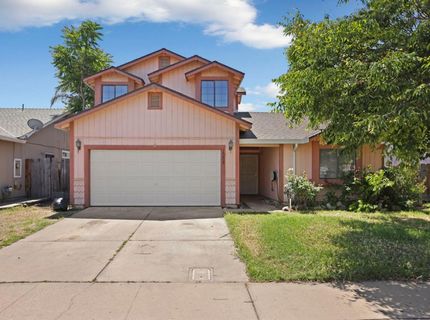 1204 Dezzani Ln, Modesto, CA 95358 Photo