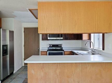 1204 Dezzani Ln, Modesto, CA 95358 Photo