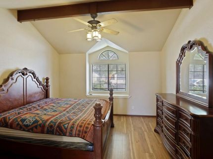 1204 Dezzani Ln, Modesto, CA 95358 Photo