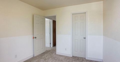 1204 Dezzani Ln, Modesto, CA 95358 Photo