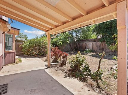 1204 Dezzani Ln, Modesto, CA 95358 Photo