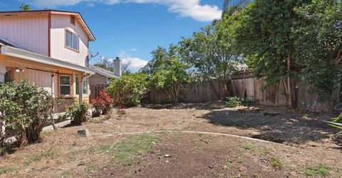 1204 Dezzani Ln, Modesto, CA 95358 Photo