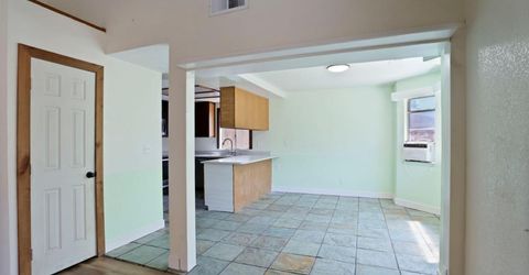 1204 Dezzani Ln, Modesto, CA 95358 Photo