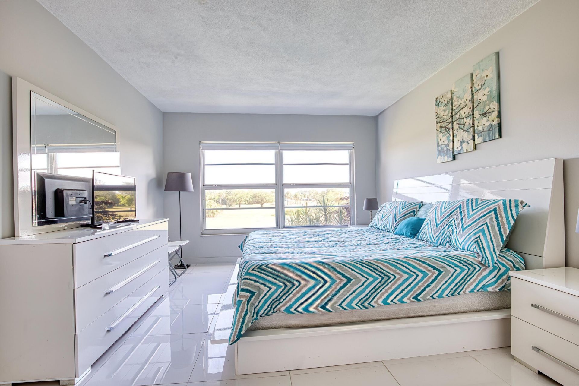 2950 N Palm Aire Drive, Unit 205, Pompano Beach, FL 33069 Photo