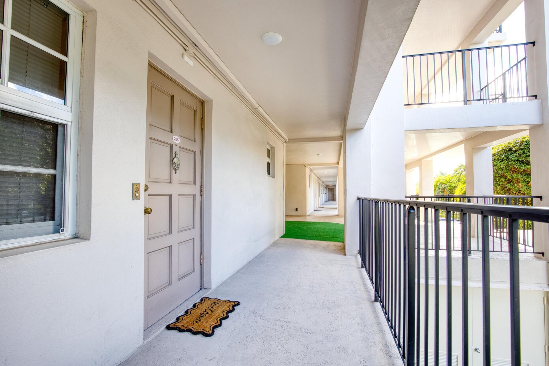 2950 N Palm Aire Drive, Unit 205, Pompano Beach, FL 33069 Photo