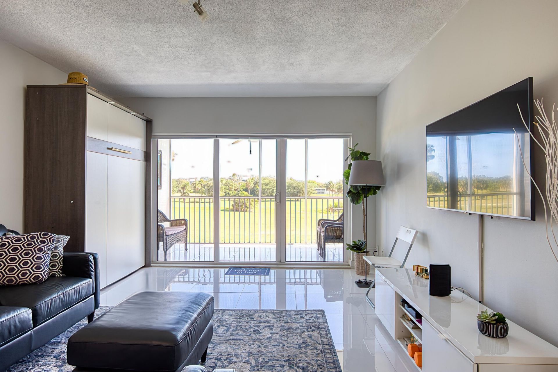2950 N Palm Aire Drive, Unit 205, Pompano Beach, FL 33069 Photo