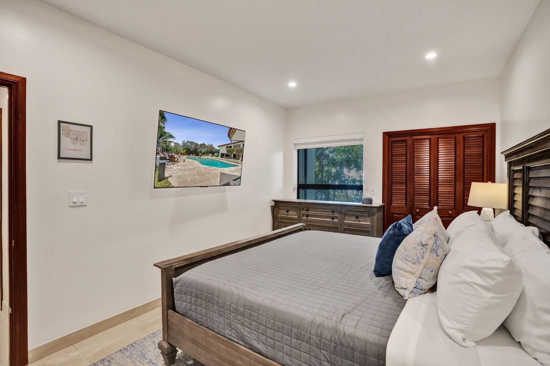 2441 SW 28th Avenue, Fort Lauderdale, FL 33312 Photo