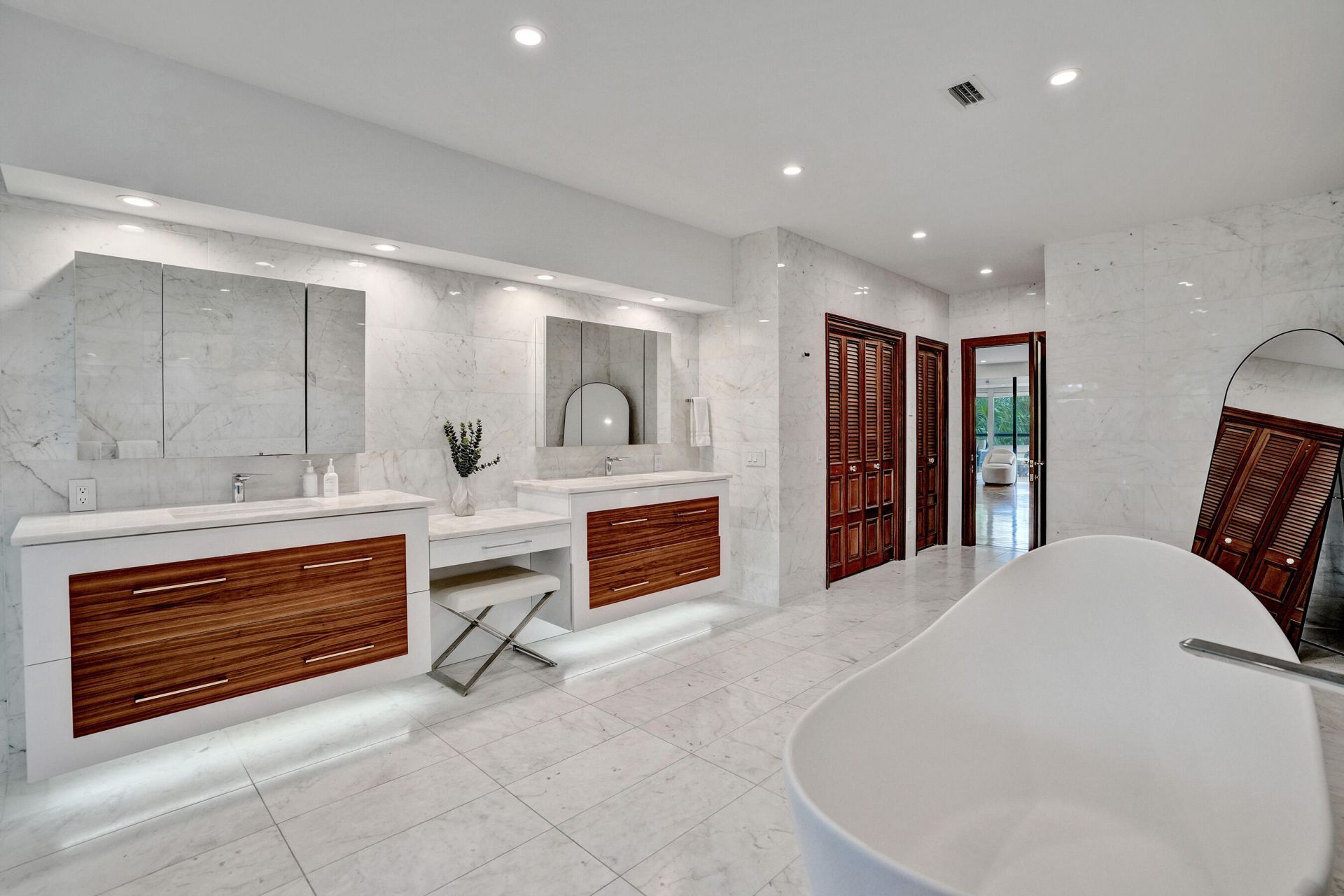 2441 SW 28th Avenue, Fort Lauderdale, FL 33312 Photo