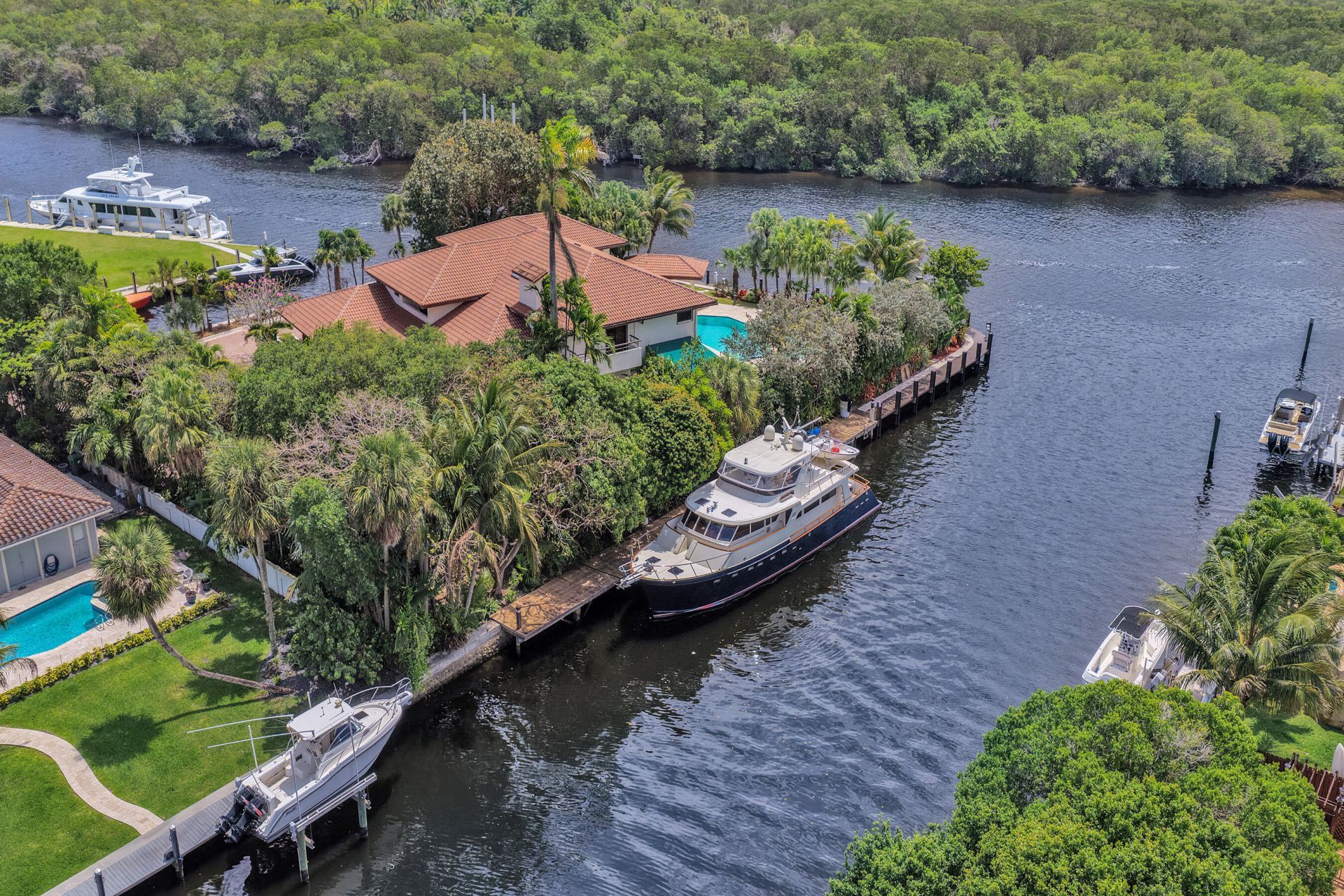2441 SW 28th Avenue, Fort Lauderdale, FL 33312 Photo