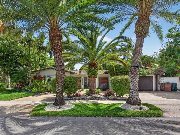 2812 NW 12th Avenue, Wilton Manors, FL 33311