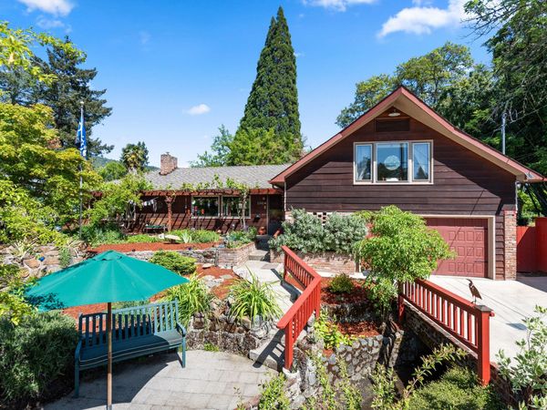 1341 NW Washington Boulevard, Grants Pass, OR 97526