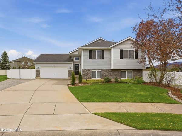 280 E Tiger AVE , Post Falls, ID 83854