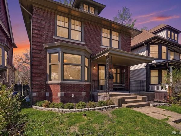 1807 Seyburn Street , Detroit, MI 48214