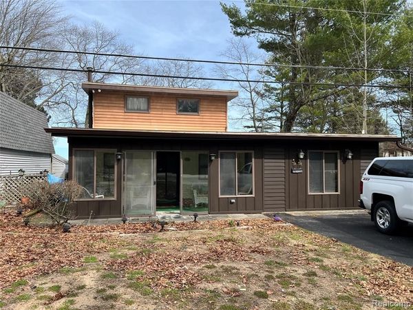 2706 N Us Highway 23 , Au Sable Twp, MI 48750