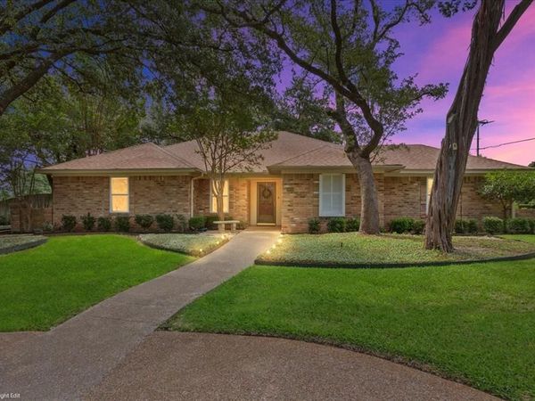 9920 Sandalwood Drive, Woodway, TX 76712