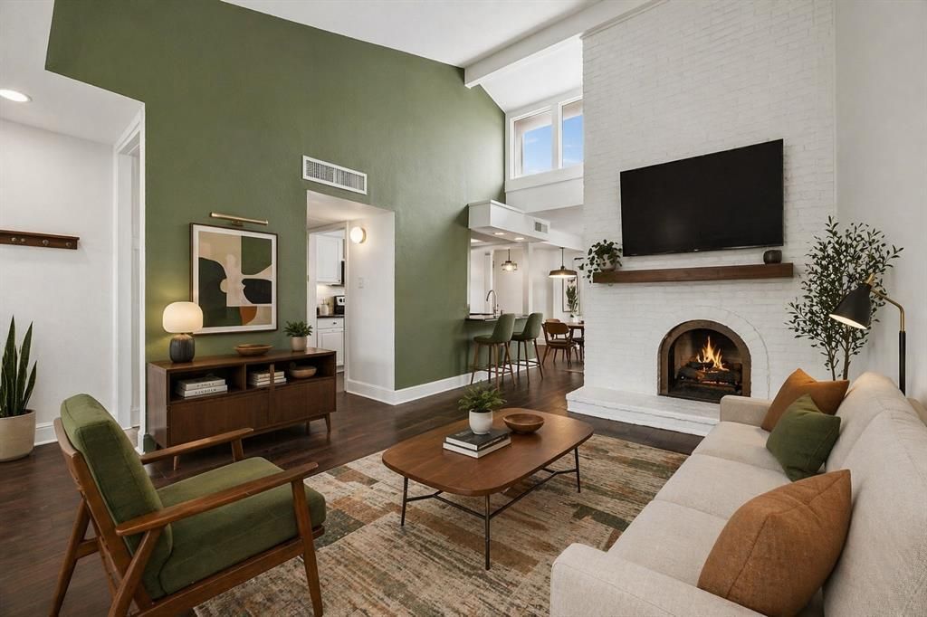 5916 Sandhurst Lane, Unit 233, Dallas, TX 75206 Main Photo