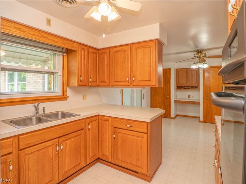 6501 Ravenna Avenue, Louisville, OH 44641 Photo 14