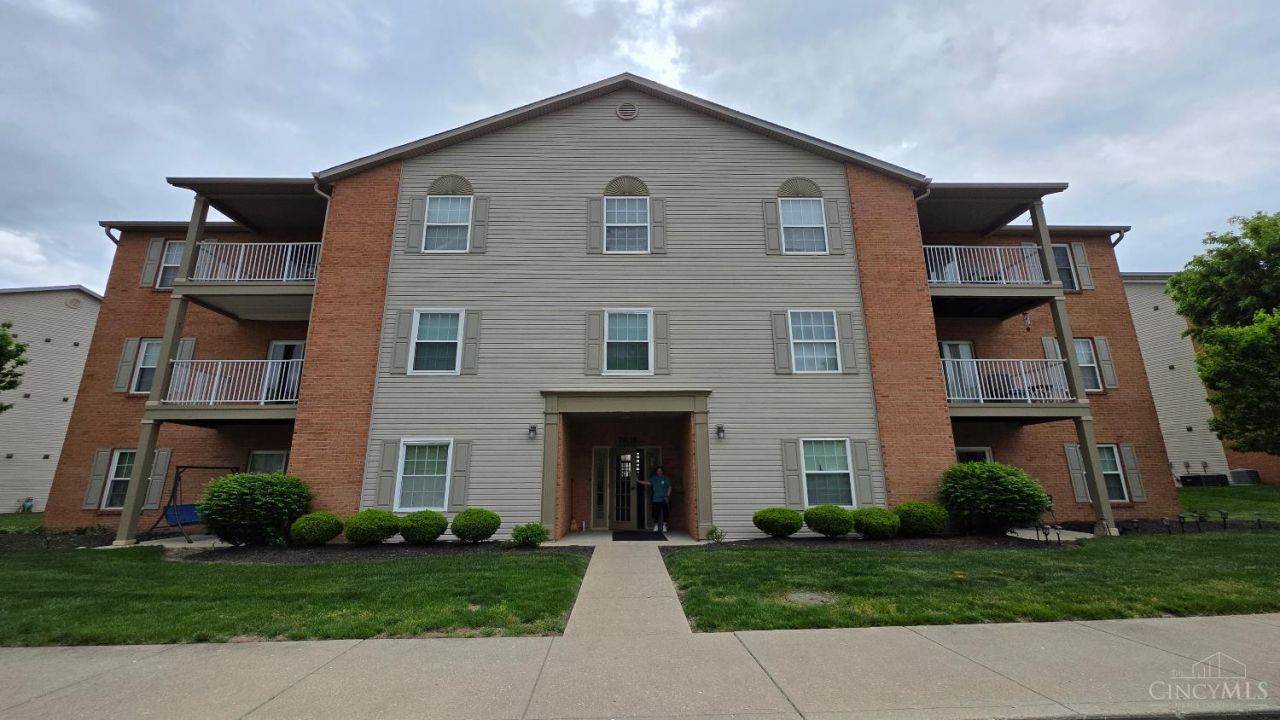 7908 Jessies Way, Unit 304, Fairfield Twp, OH 45011 Main Photo