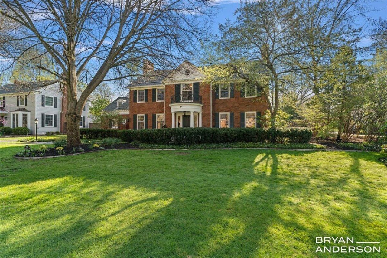 904 Plymouth Avenue Se, Grand Rapids, MI 49506 Main Photo