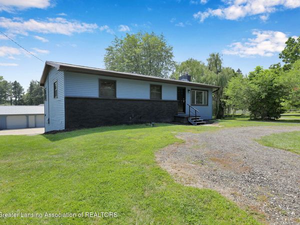 12600 Holly Lane, DeWitt, MI 48820