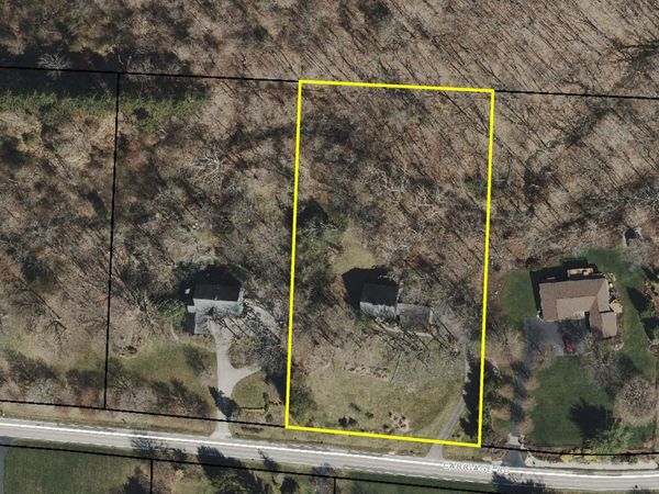 1484 Carriage Road , Powell, OH 43065