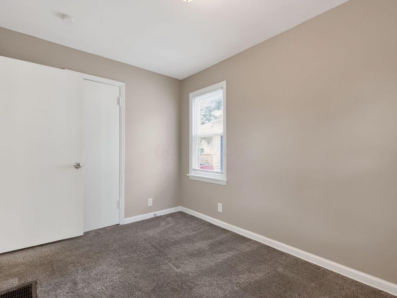 172 S Weyant Avenue , Columbus, OH 43213 Photo 10