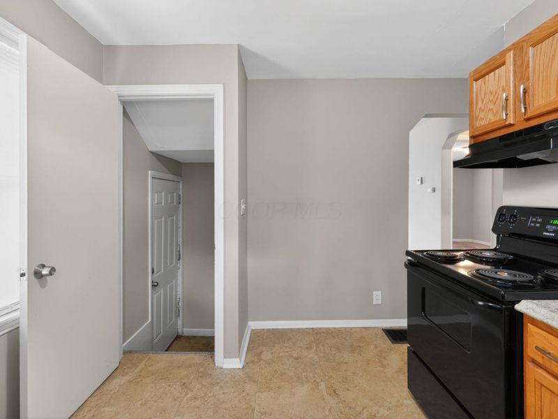 172 S Weyant Avenue , Columbus, OH 43213 Photo 29