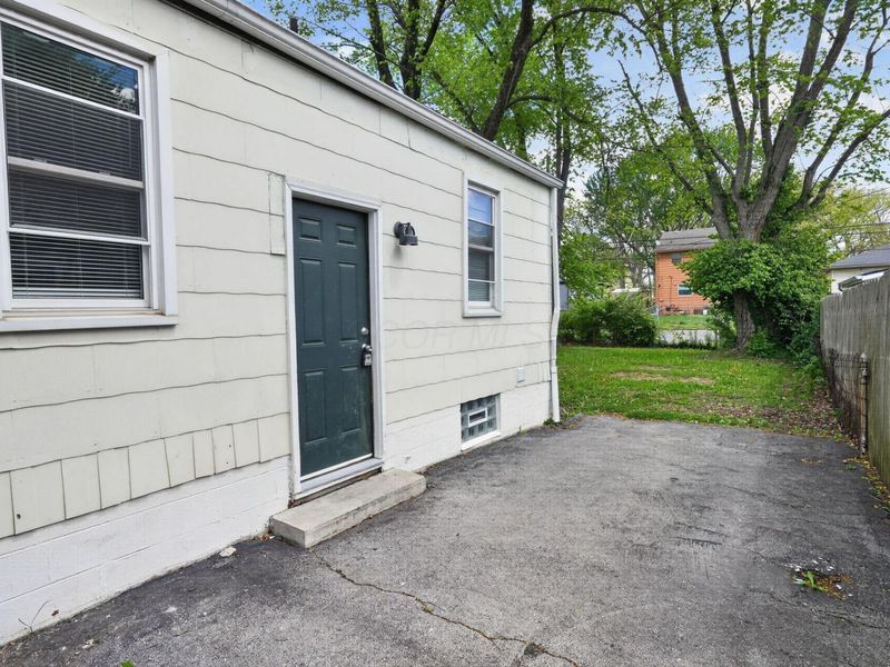 172 S Weyant Avenue , Columbus, OH 43213 Photo 3