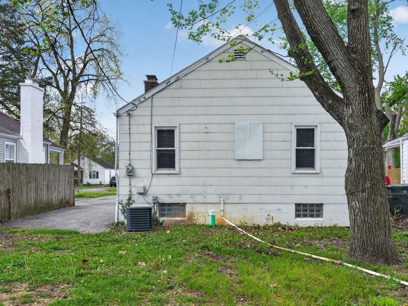 172 S Weyant Avenue , Columbus, OH 43213 Photo 5