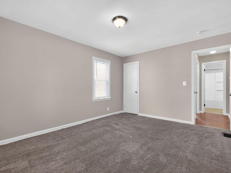 172 S Weyant Avenue , Columbus, OH 43213 Photo 9