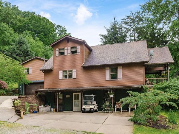 557 Ross Road SE, Lancaster, OH 43130