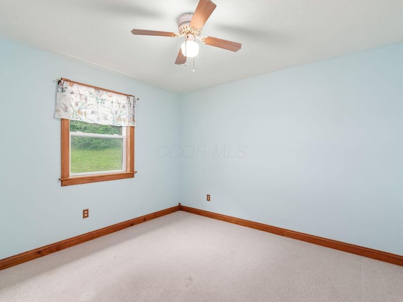 557 Ross Road SE, Lancaster, OH 43130 Photo 14