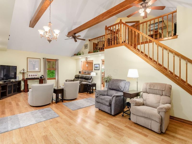 557 Ross Road SE, Lancaster, OH 43130 Photo 3