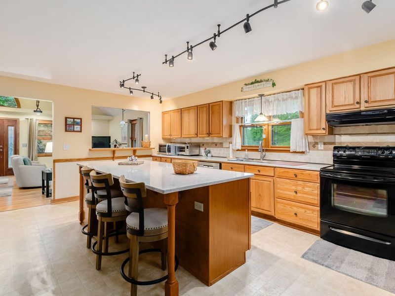 557 Ross Road SE, Lancaster, OH 43130 Photo 5