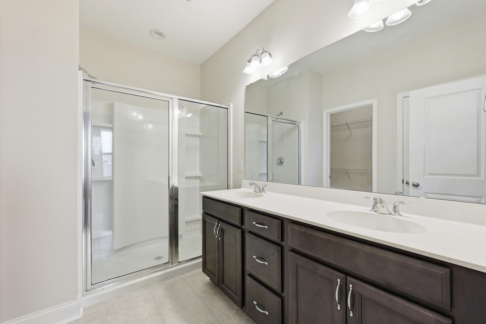 137 Hawthorne Landing Drive Photo 15