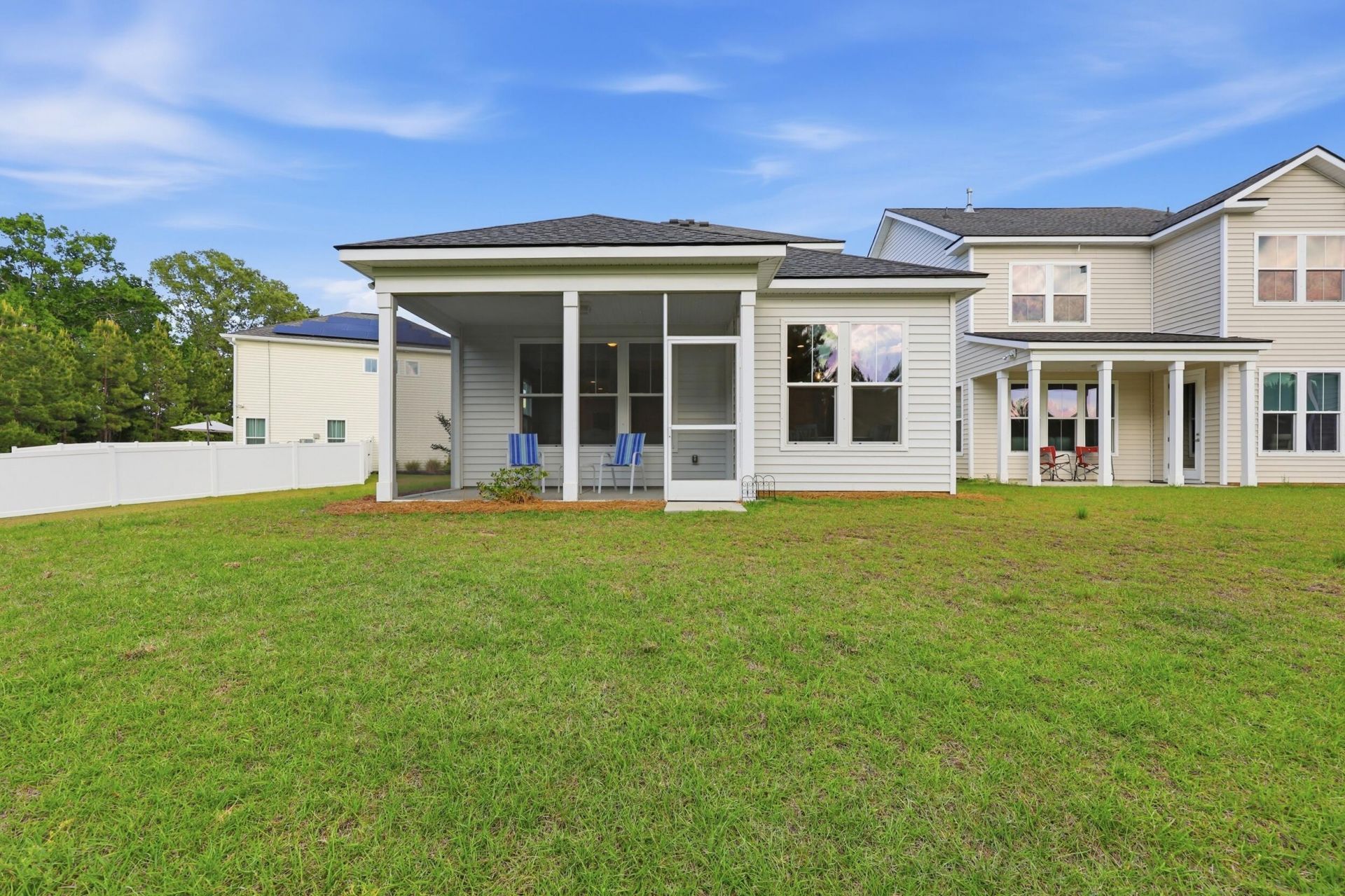 137 Hawthorne Landing Drive Photo 27