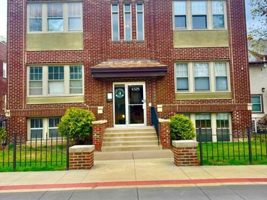 4325 Bryant Avenue S, Unit D001, Minneapolis, MN 55409