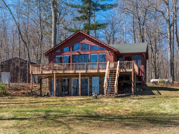 N4381 Red Oak Lane , Stone Lake, WI 54876