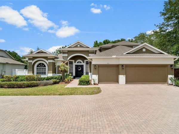 925 BAINBRIDGE LOOP , WINTER GARDEN, FL 34787