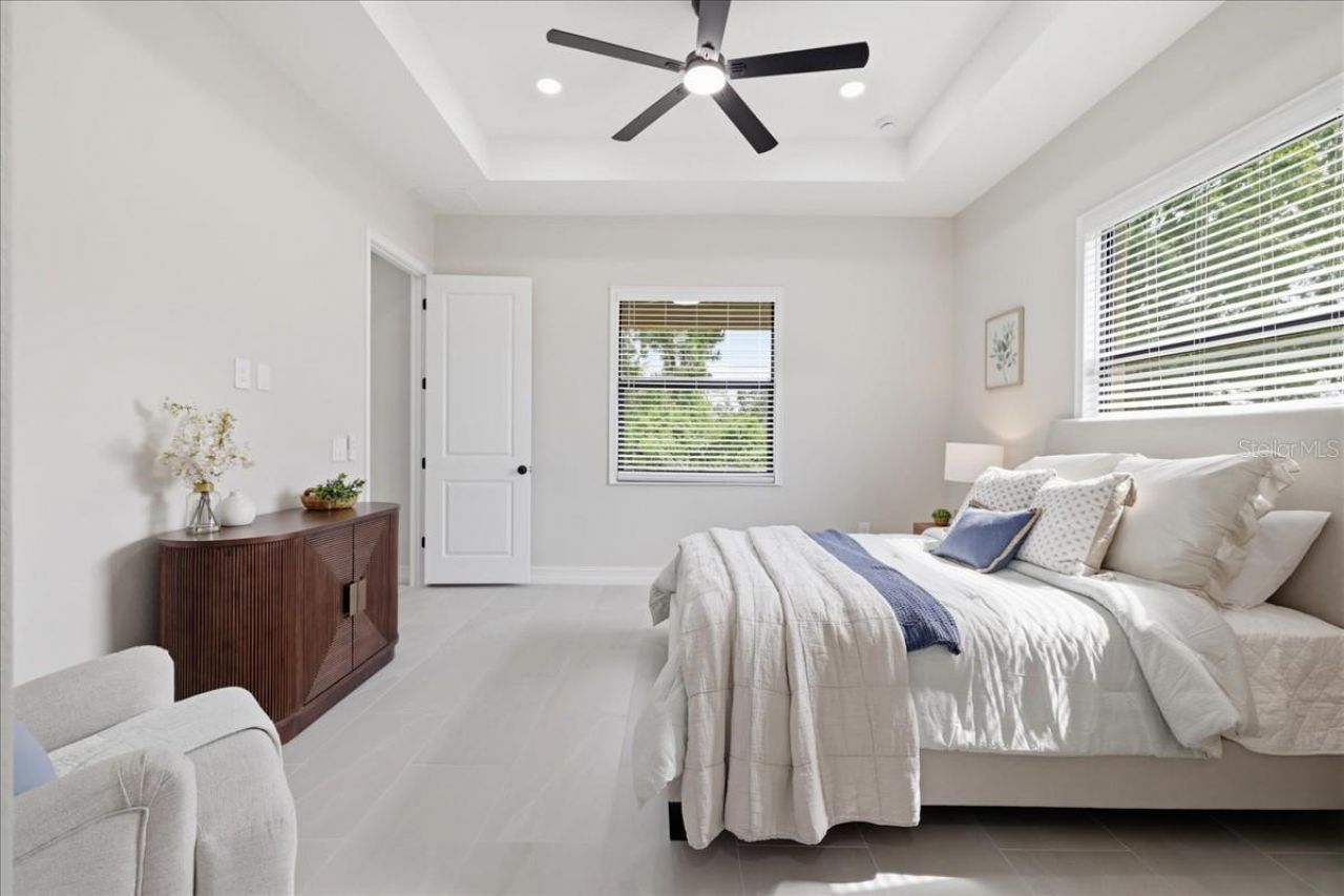 810 Sentinela Boulevard , Lehigh Acres, FL 33974 Photo
