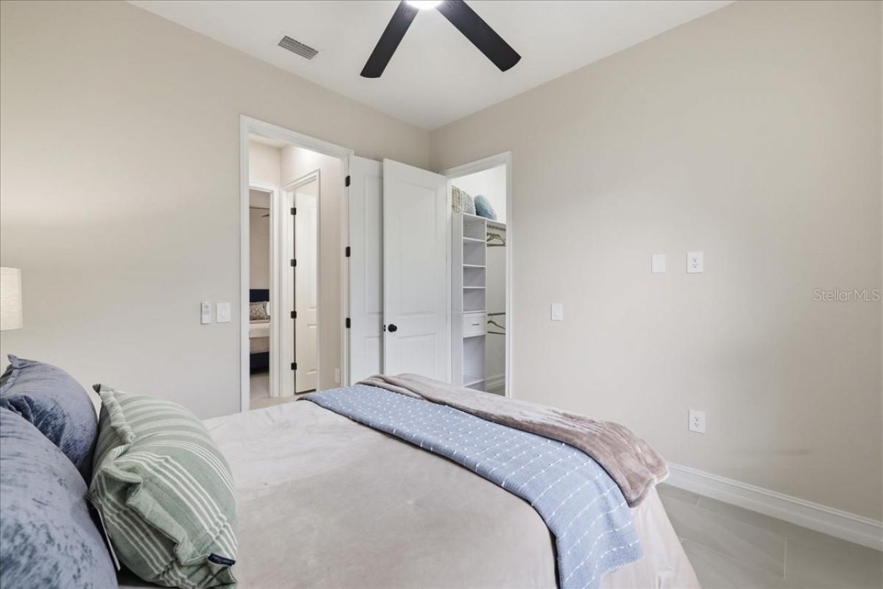 810 Sentinela Boulevard , Lehigh Acres, FL 33974 Photo