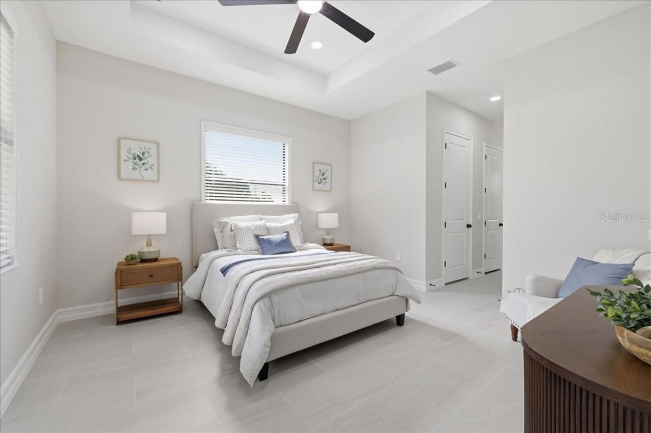 810 Sentinela Boulevard , Lehigh Acres, FL 33974 Photo