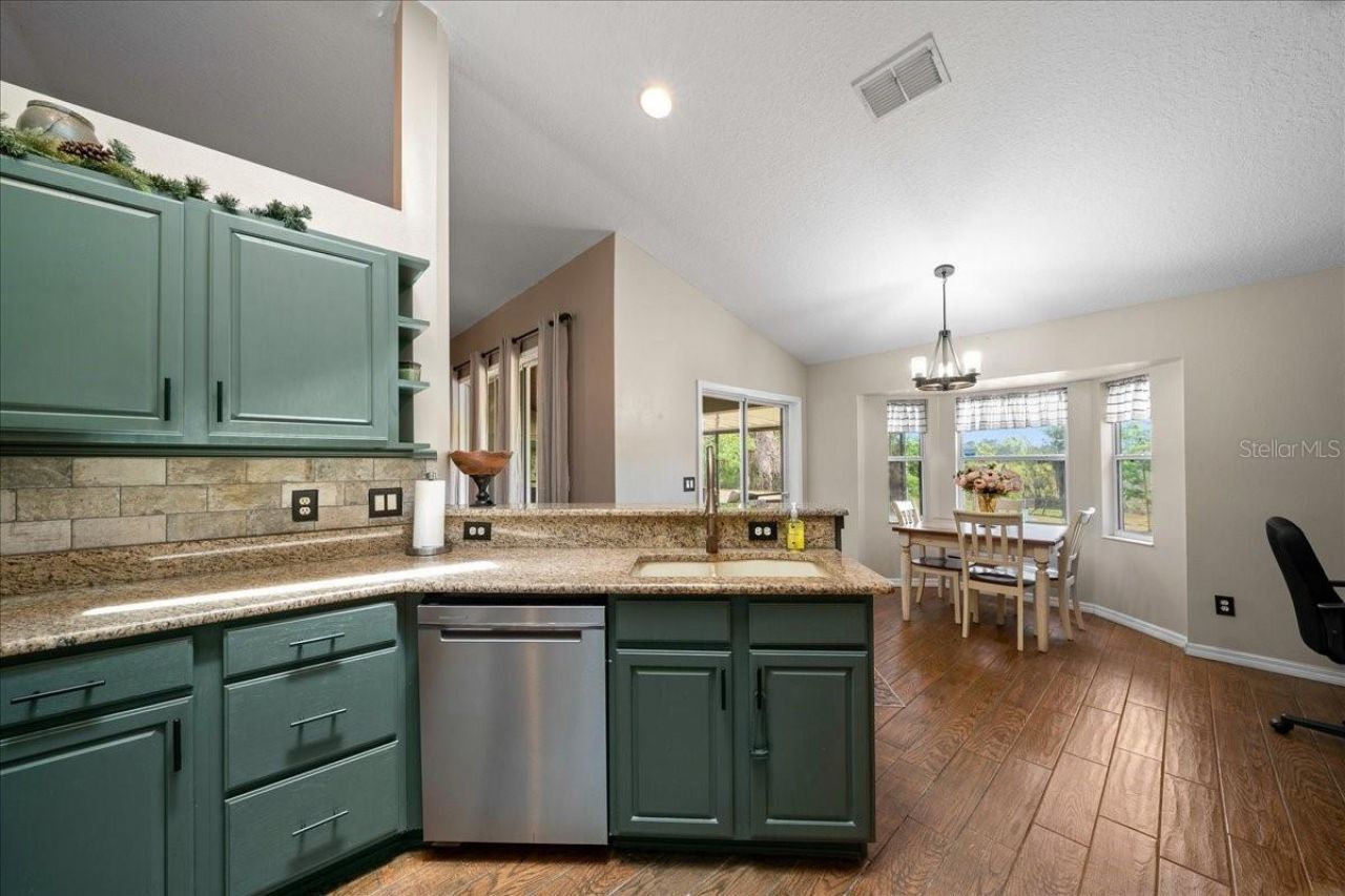 11985 SE 123rd Avenue, Ocklawaha, FL 32179 Photo