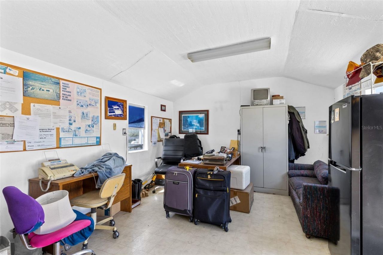 18021 E Apshawa Road , Minneola, FL 34715 Photo