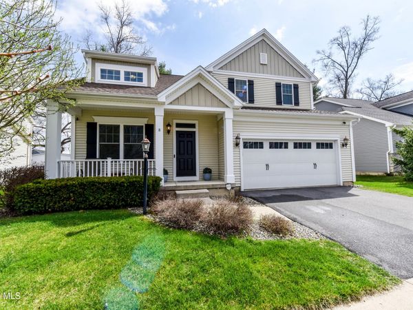 8 Maria Lane, Saratoga Springs, NY 12866