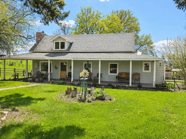 28628 N Dunn Rd, Chattaroy, WA 99003