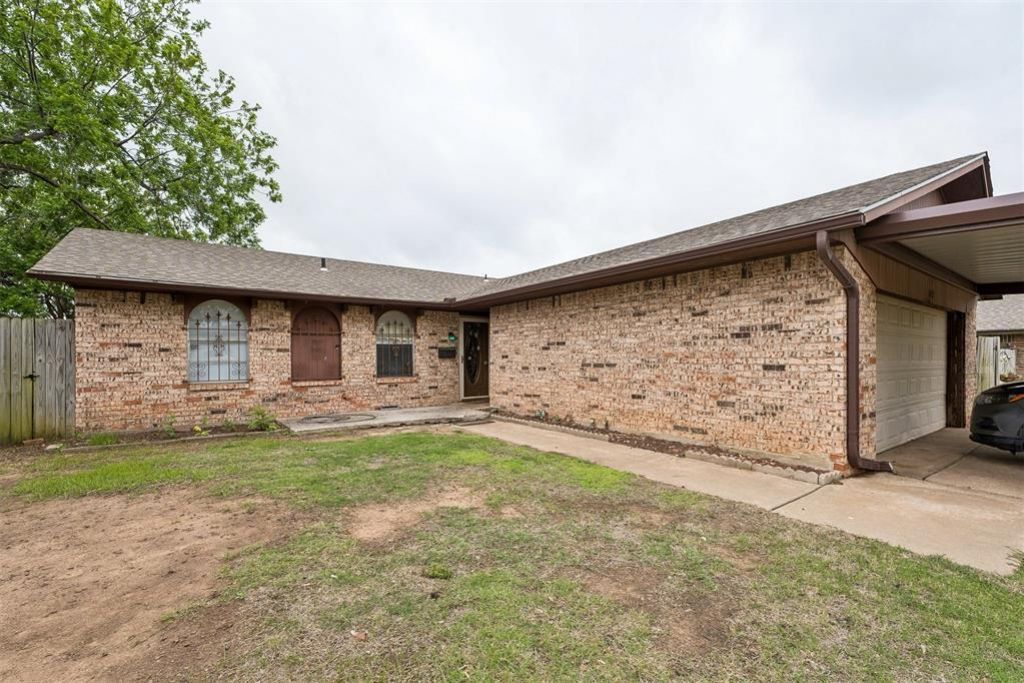 1036 Larkspur Road, Moore, OK 73160 Main Photo