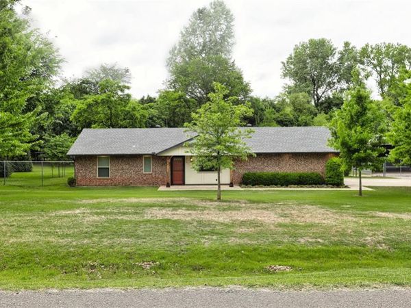 4918 Willowood Way, Norman, OK 73026